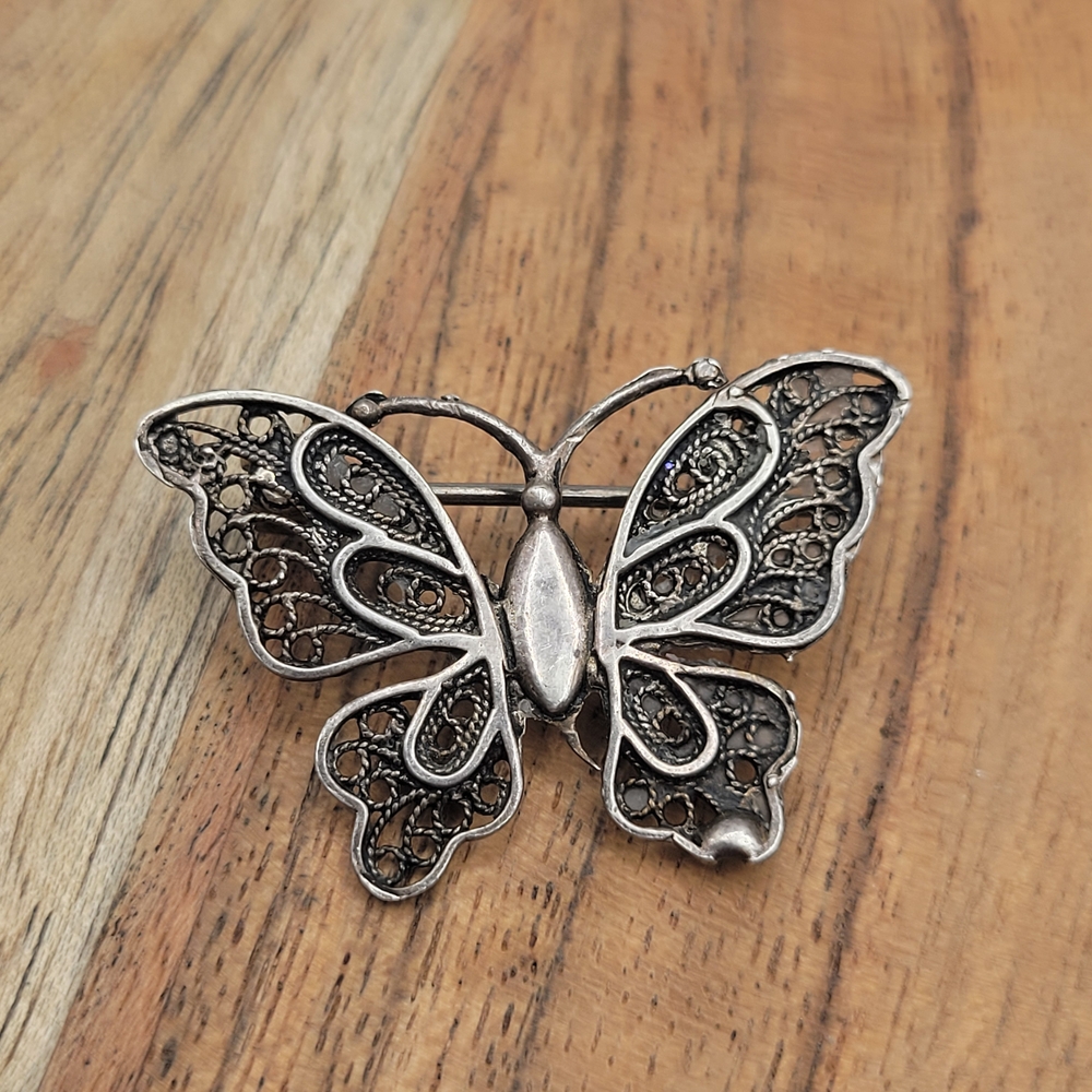 Antique Victorian Fine Silver 800 or 925 Butterfly Filigree Brooch